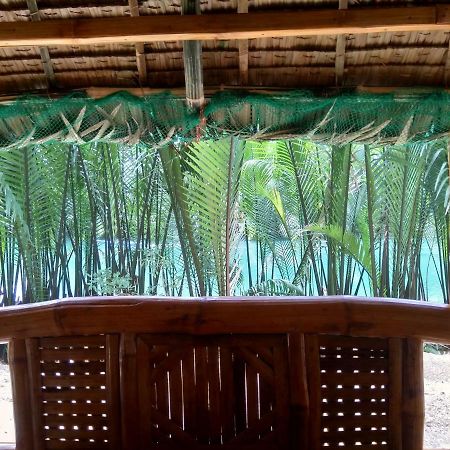 Deluxe Bamboo House By The River Loboc Exterior foto